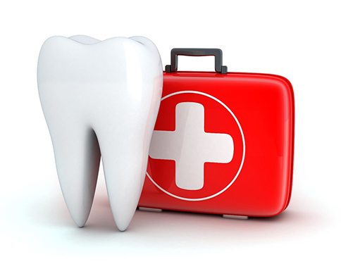 Illustration of a molar next to a first aid kit
